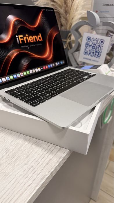 New/Open Apple MacBook Air 13“ Midnight/Silver M4 16/256 2025рік