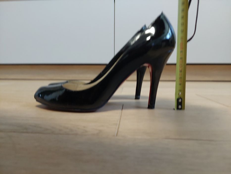 Christian Louboutin Decollete 100 Patent Black
