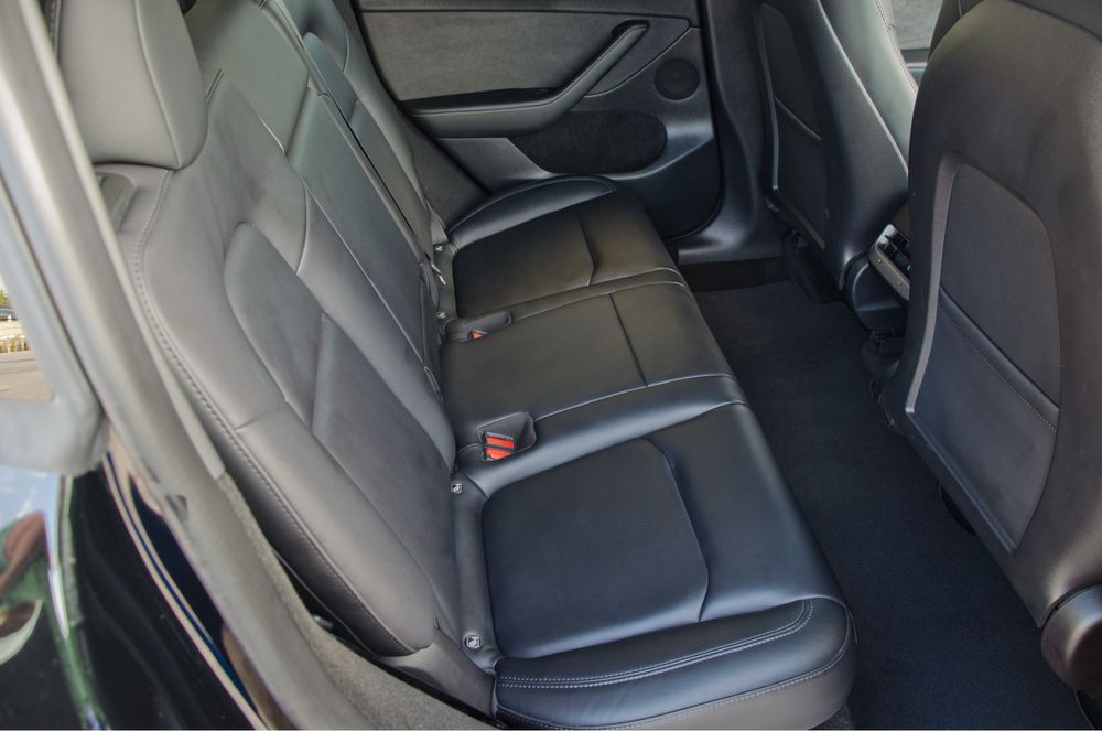 Продам Tesla Model Y