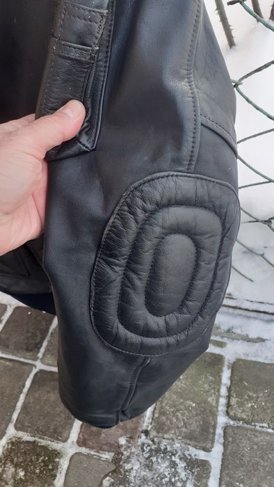 Mужская кожаная куртка-бомбер IXS Швейцария черного цвета.EU 54.