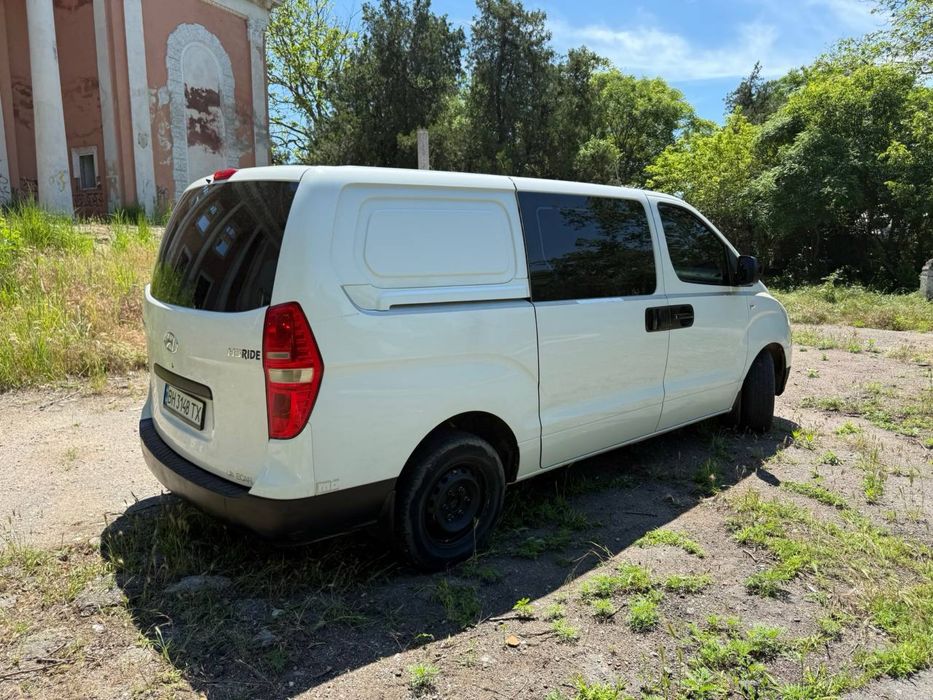 Hyundai H1 Starex бус 6 передач