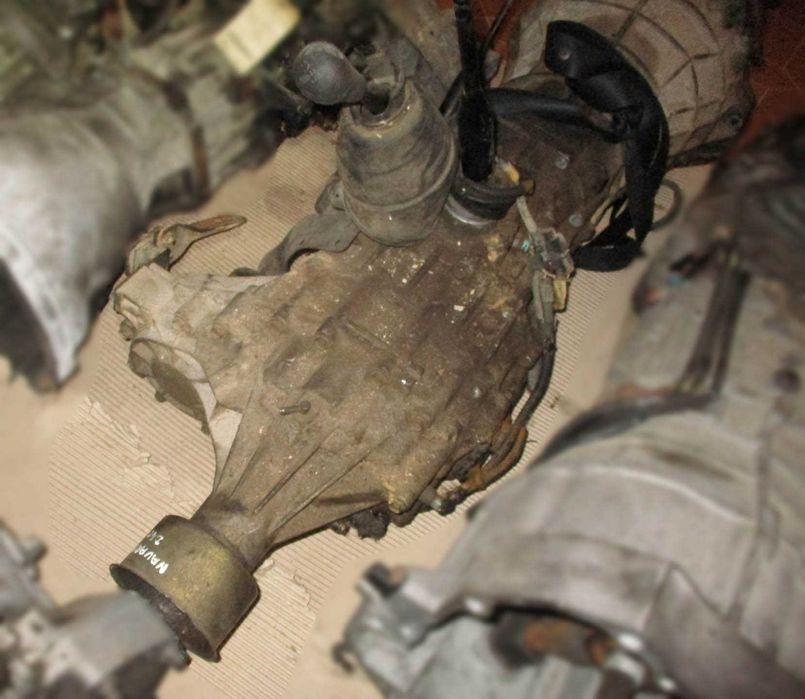 Caixa velocidades para Nissan Navara Pick-up d22 2.5 TD (2003) 4x4