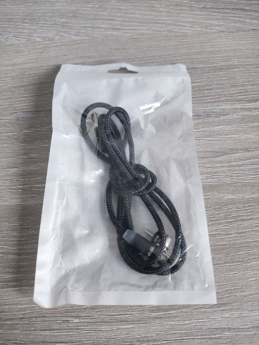 Kabel przewód magnetyczny 3 adaptery USB typ C Micro USB  iPhone
