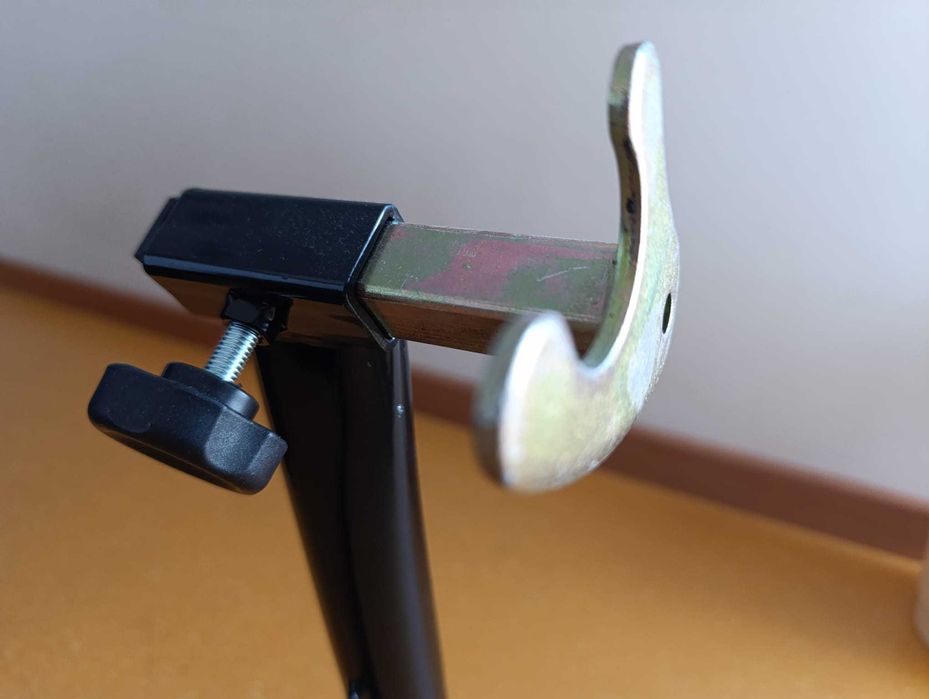 Cavalete Traseiro para Motociclos ou Bicicletas (Novo)