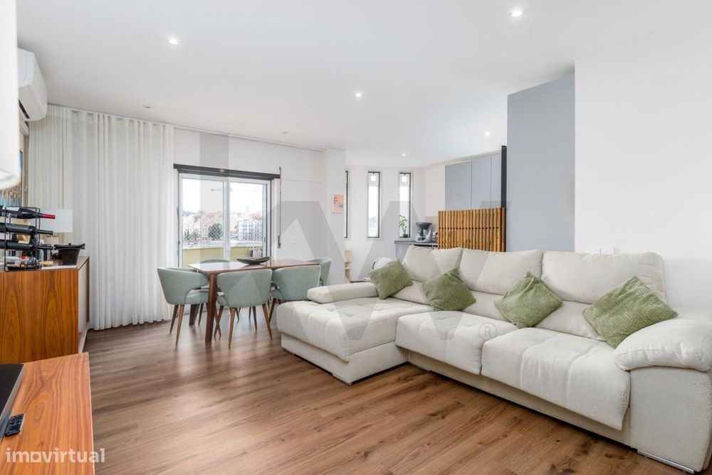 T1 remodelado com 62m2 e  box dupla | Vista panorâmica