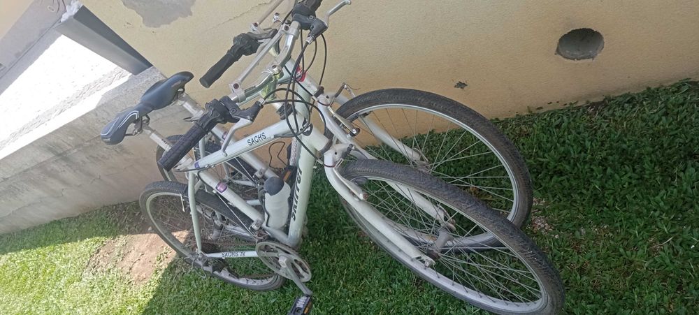 Vendo duas bicicletas