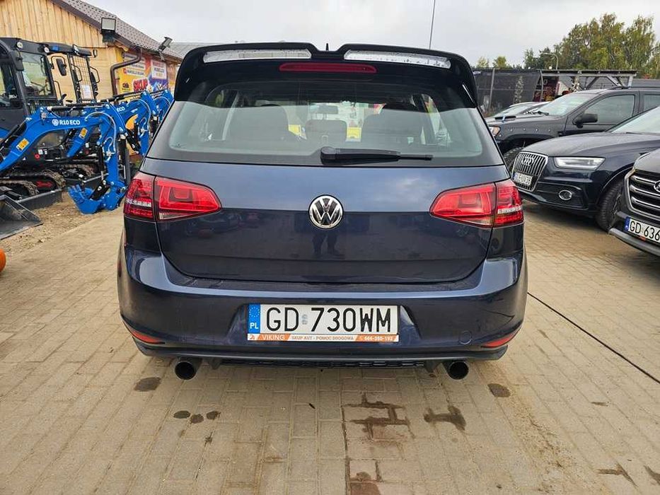 Volkwsagen Golf GTI 2016r/2.0benzyna/245KM/doinwestowany/climatronic