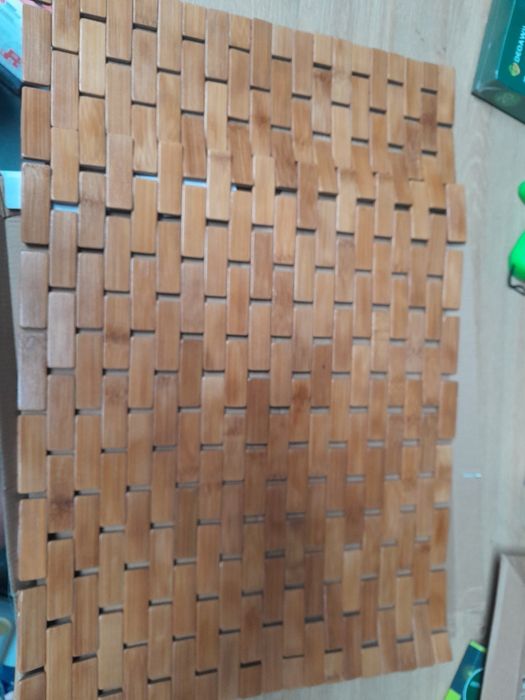 HANKEY Wielofunkcyjna bambusowa mata łazienkowa 60 x 40cm antypoślizg