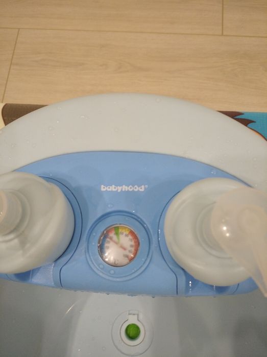 Детская ванночка с термометром babyhood