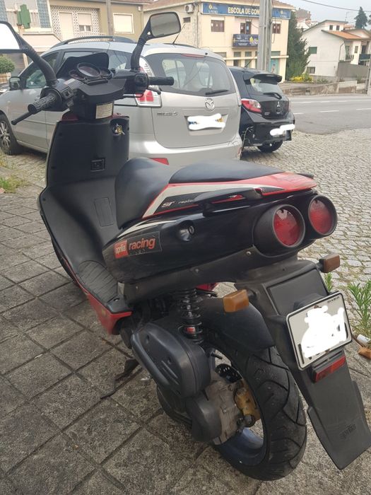 Aprilia sr racing réplica tetsuya harada