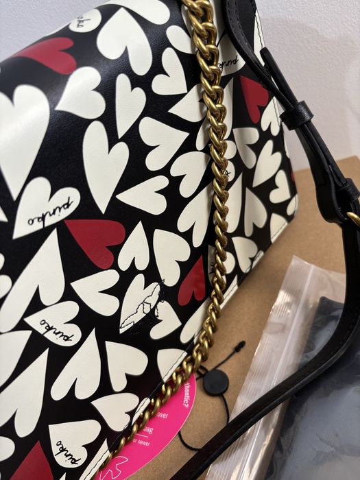 Mala preta love PINKO