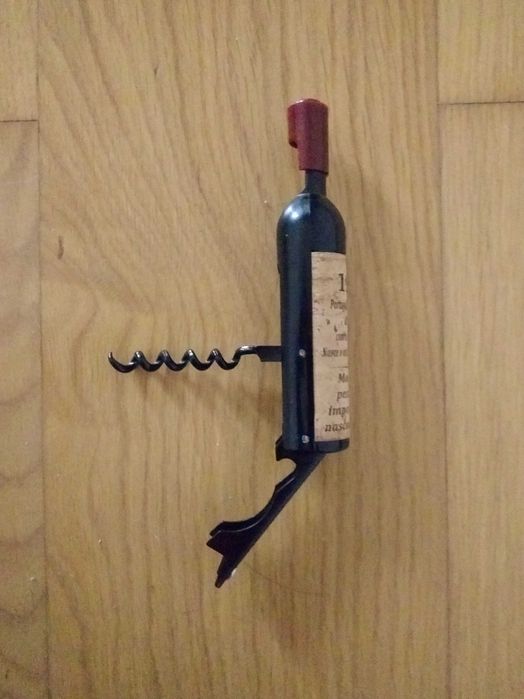 Saca-rolhas/abre-cápsulas Cidade do Porto/1974, novos