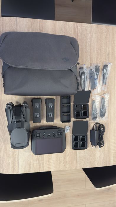 Dron DJI Mavic 3 Cine Premium Combo