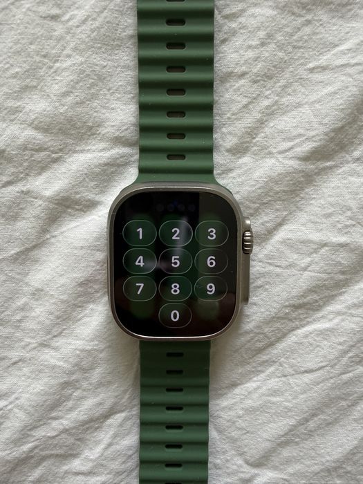 Apple Watch Ultra 2 49mm Titanium   Bateria 88% stan idealny