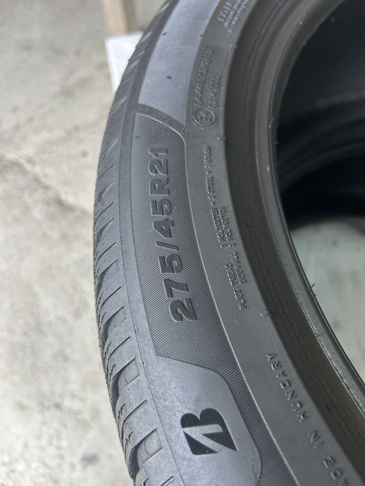 275/45/21. Bridgestone Blizzak 6. 2024