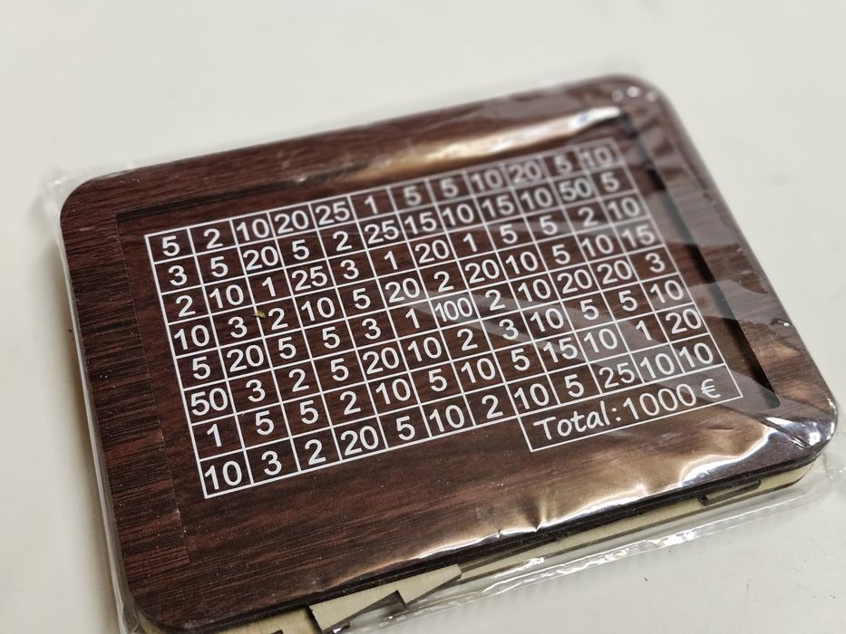 Mealheiro de madeira 1000€