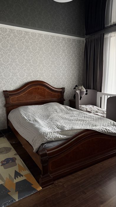 Продам кровать. Натур дерево 200*160