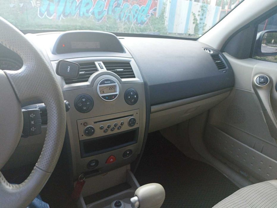 Продам Renault Megane 2006 в отличном состоянии.