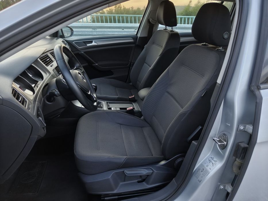 VW Golf 1.6 TDI 110cv