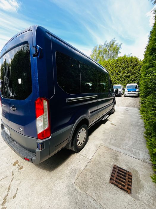 Ford Transit 2019 rok 9 osobowy
