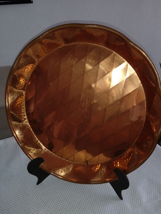 Bandeja em cobre com diâmetro de 35cm