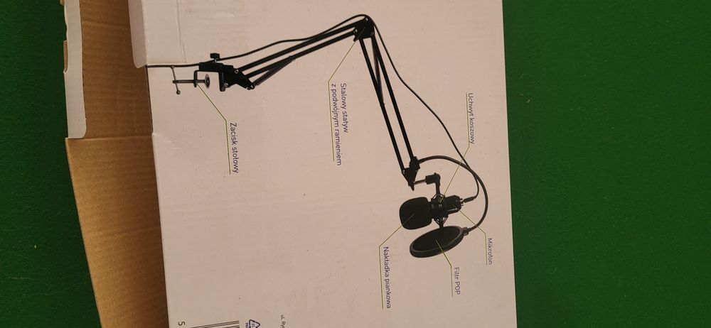 Mikrofon pojemnościowy z zestawem akcesoriów Reinston