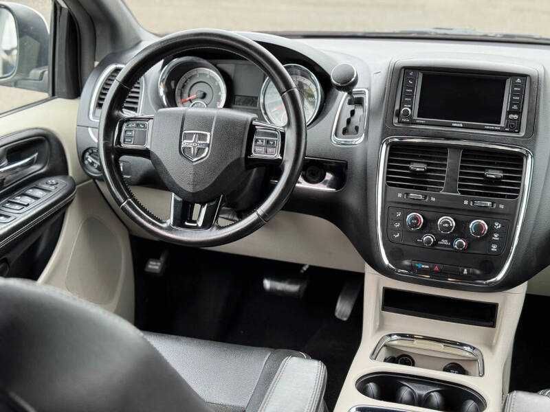 2020 Dodge Grand Caravan