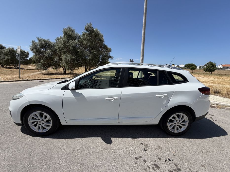 Renault Mégane Sport Tourer — fotografia 4