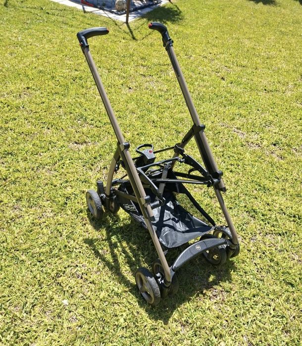 Carrinho de Bebé Bebecar Vogue Color com Acessórios – Excelente Estado