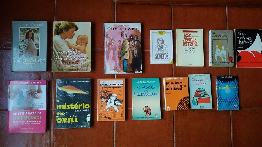 Livros   VARIADOS.   .