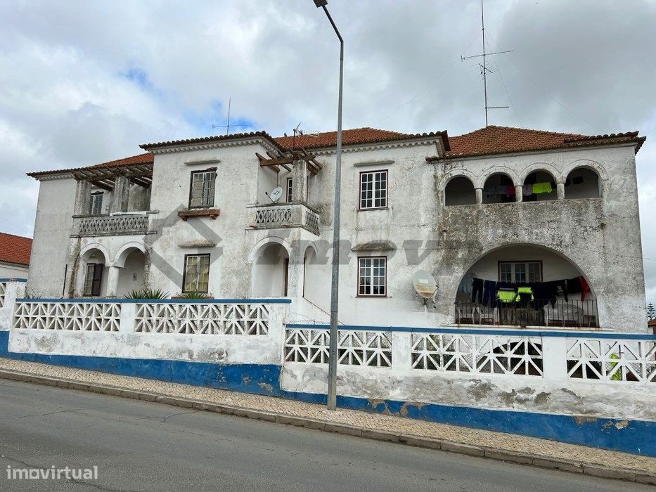Moradia senhorial localizada na Vila de Aljustrel