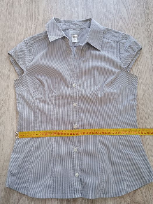 Elegancka bluzka marki H&M rozmiar 36