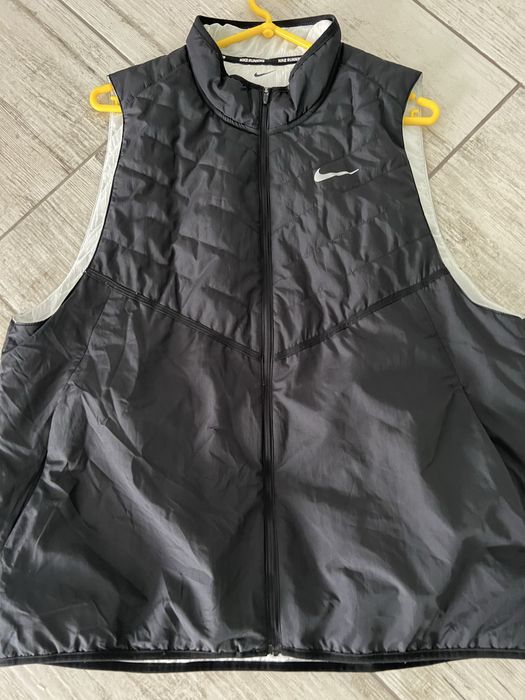 Nike жилетка XL , оригінал