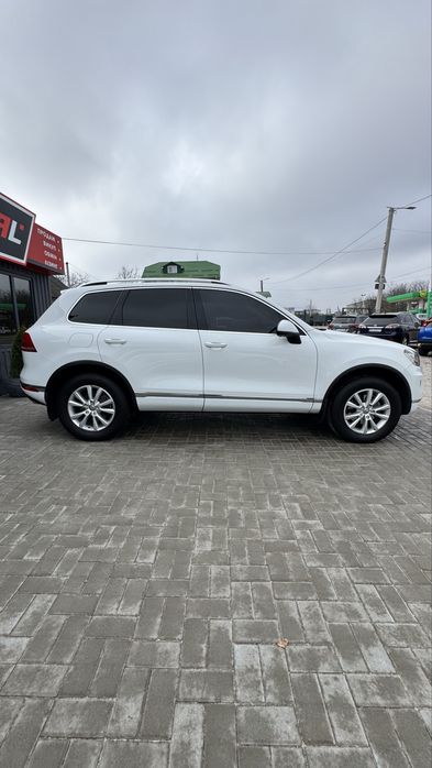 ОФІЦІЙНИЙ VW Touareg FL Фольксваген Туарег 2015р 3,0 дизель CRCA 8АКПП