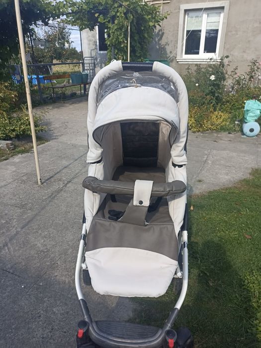 Продам Коляска 2в1