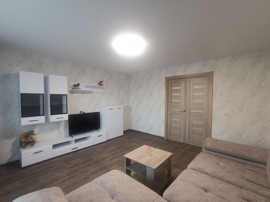 Продам 3к квартиру Мініна Шнеерсона Поля низ