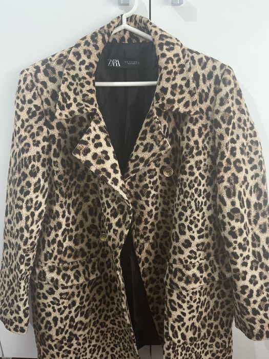 Casaco padrão leopardo Zara