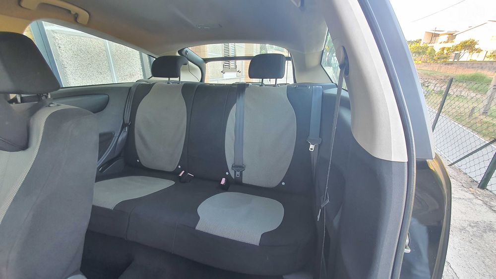 Citroen c4 Coupé  1.4 16V