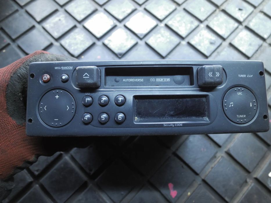 RADIO FABRYCZNE RENAULT CLIO II 8200113800