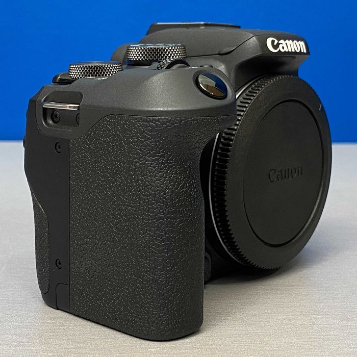 Canon EOS R10 (Corpo) - 24.2MP