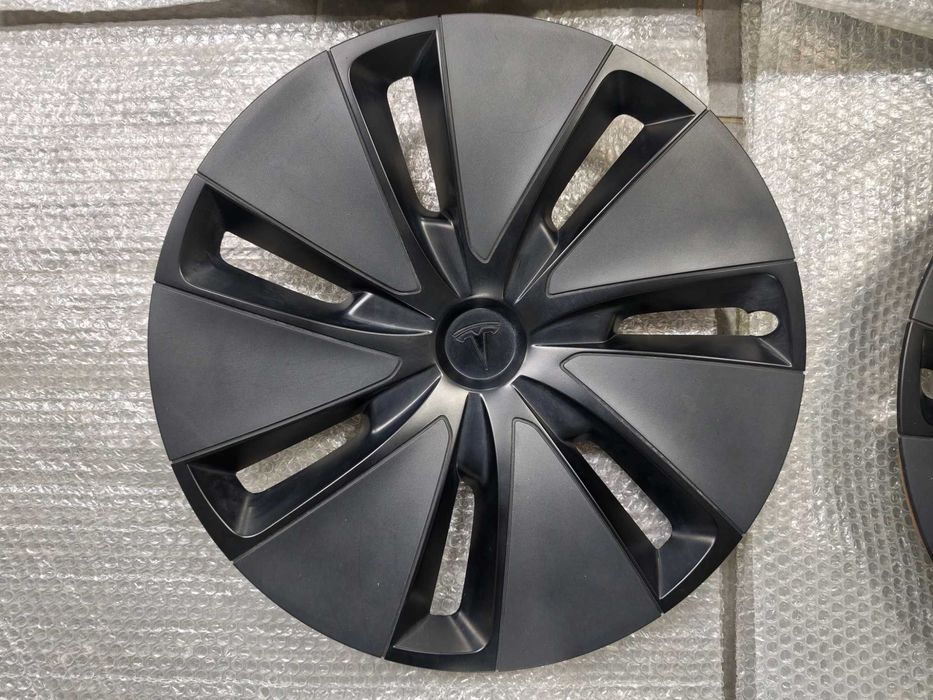 Tampão Jante Photon de 18" para Model 3 Highland
