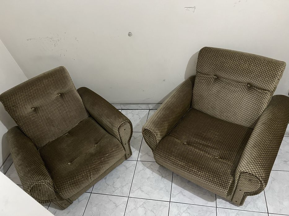 2 Poltronas Confortáveis e Resistentes