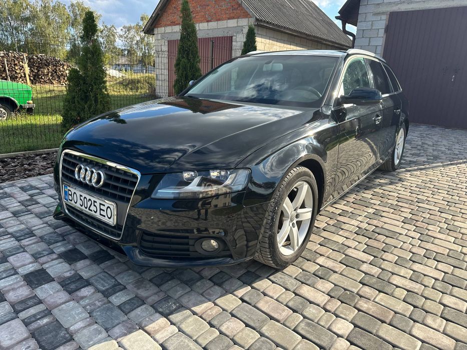 Продам автомобіль Audi A4