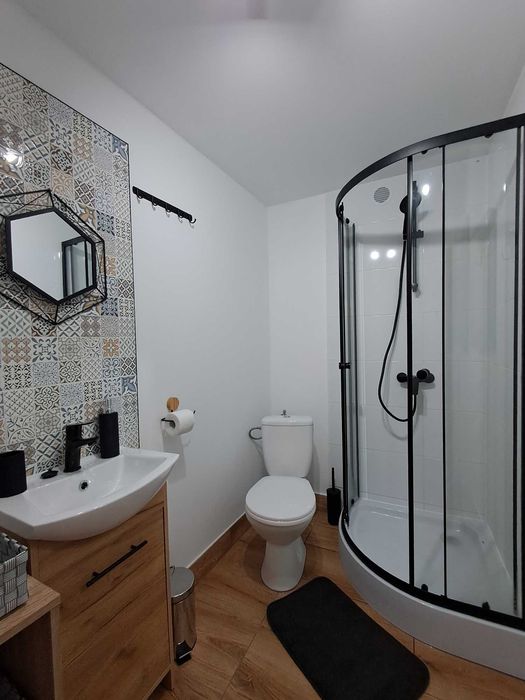 Domek nad jeziorem Ośrodek Basen Jacuzzi Ostoja Lipiny Wakacje Las