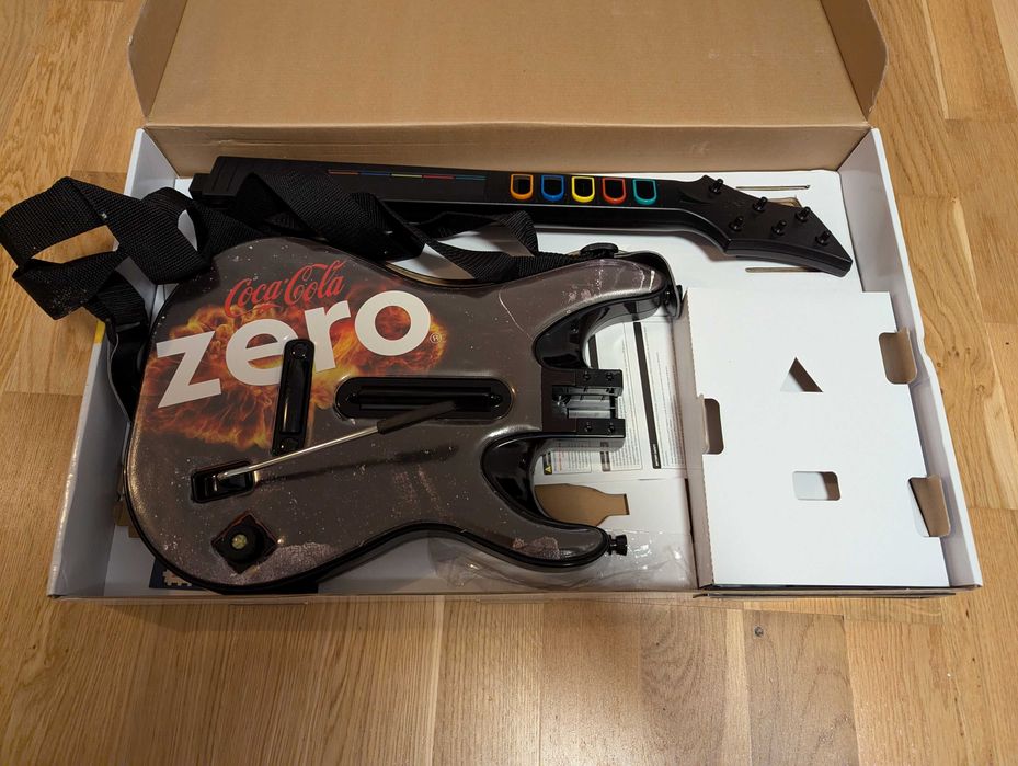 Gitara Xbox 360 Cola Zero Guitar Hero Clone