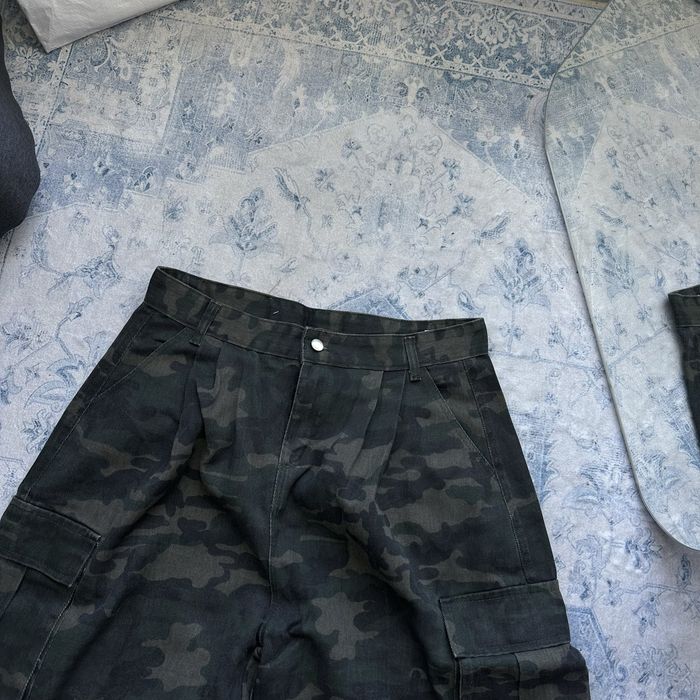 Camo cargo distressed oversize baggy y2k shorts sk8 racer jaded london balenci довгі широкі оверсайз шорти карго камо камуфляж military real tree реп