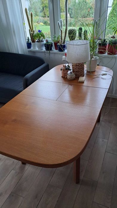 Stół rozkładany do salonu, jadalni, kuchni