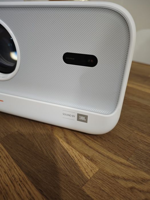 Projetor Yaber portátil Sond By JBL