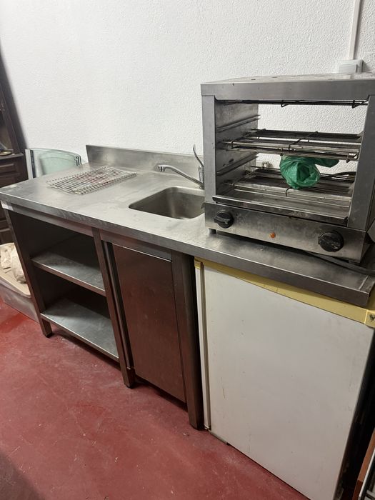 Bancada Industrial Inox com Lava-loiça e Armário 165cm