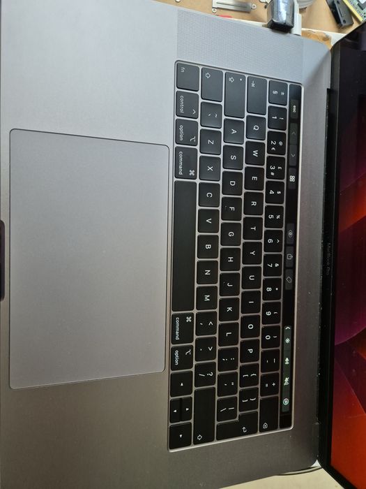 Topcase pl klawiatura  macbook pro a1990 silver nowy